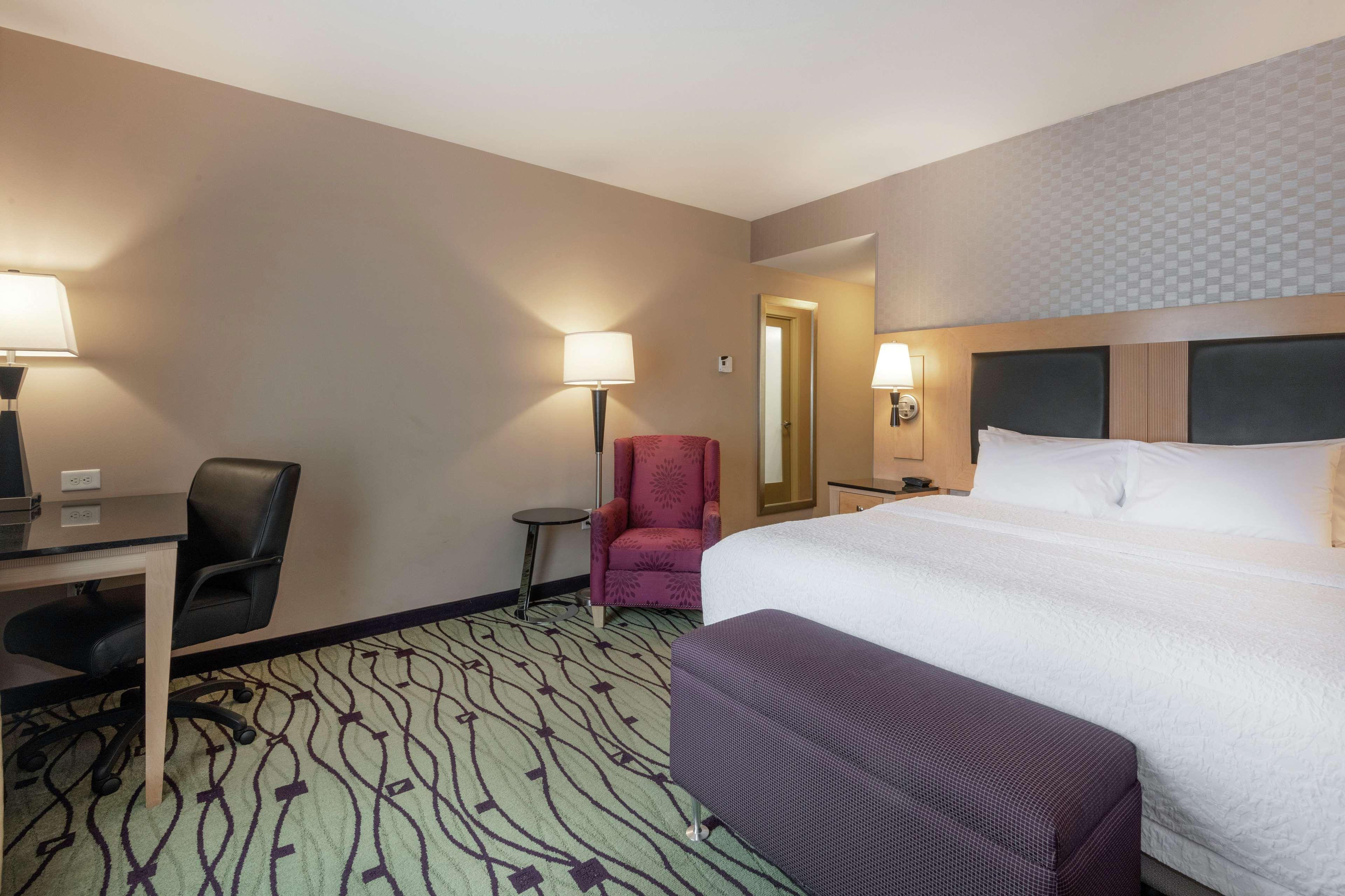 Hampton Inn & Suites Crabtree Ралі Екстер'єр фото