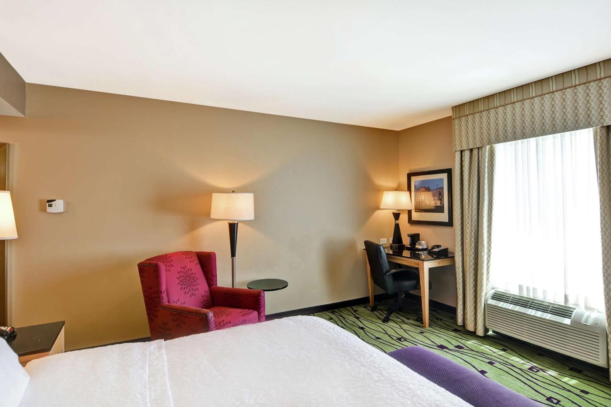 Hampton Inn & Suites Crabtree Ралі Екстер'єр фото