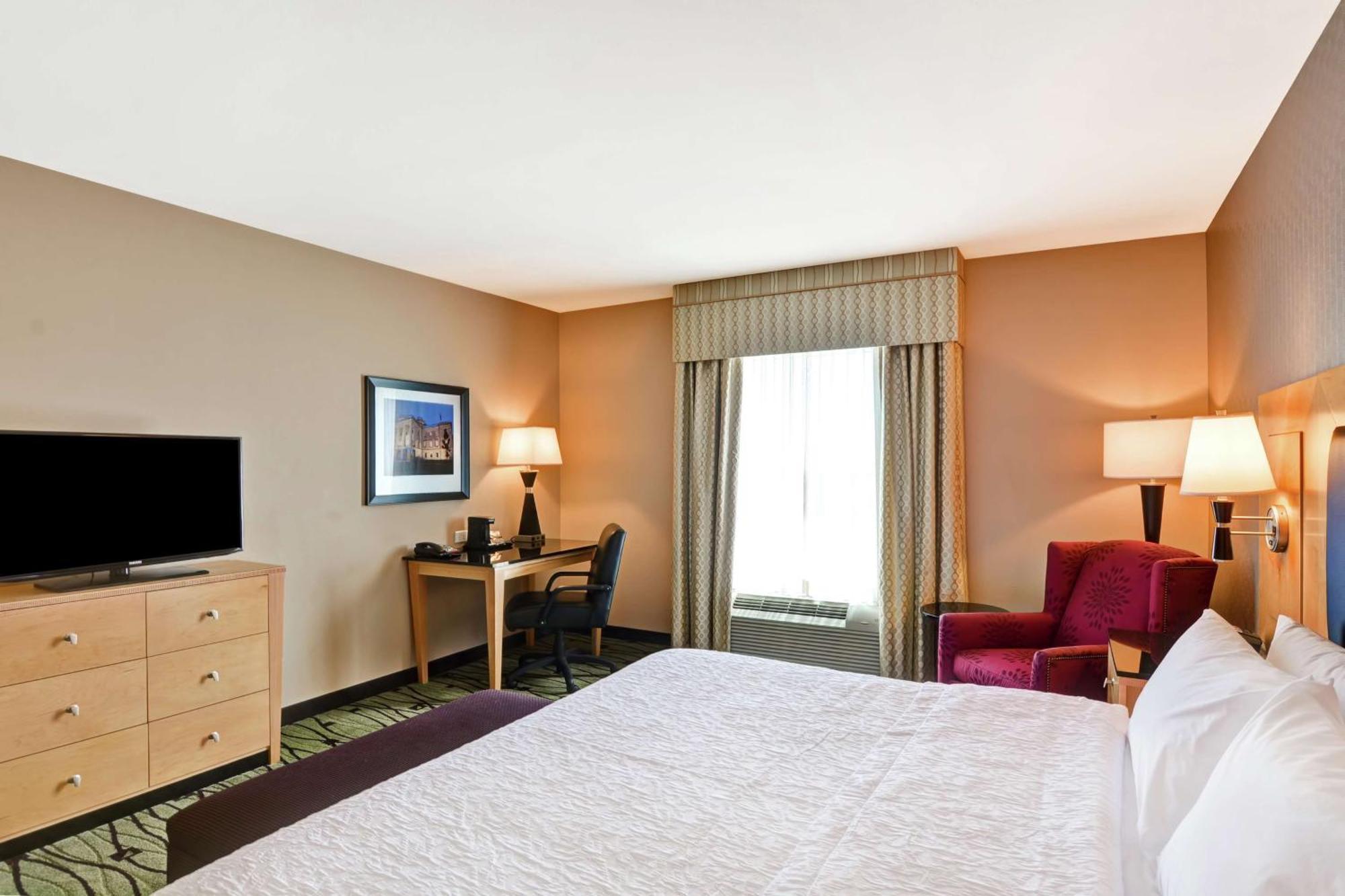 Hampton Inn & Suites Crabtree Ралі Екстер'єр фото